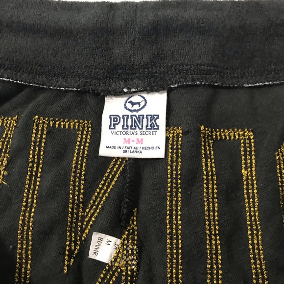 PINK Victoria Secret Sweat Shirt and Shorts - Picture 9 of 16